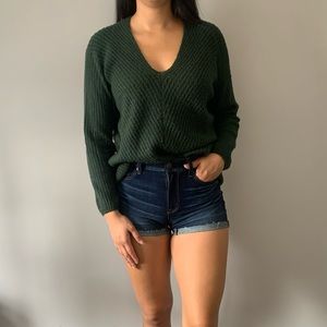 Urban Heritage Green knit sweater women’s size small